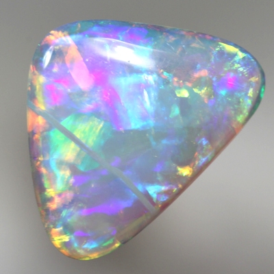 SOLID CRYSTAL OPAL Bursting with fire colours 